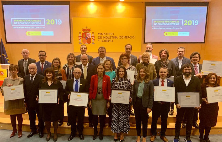 La ministra Reyes Maroto entrega los Premios Nacionales de Comercio 2019