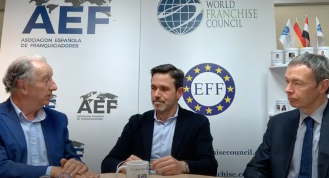 Rafael Torres en el Café de la AEF: «Estamos intentando no subir los precios para no perjudicar las ventas»
